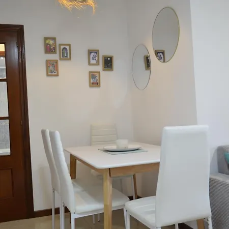 Tu Refugio Azul En La Playa -vilanova De Arousa *